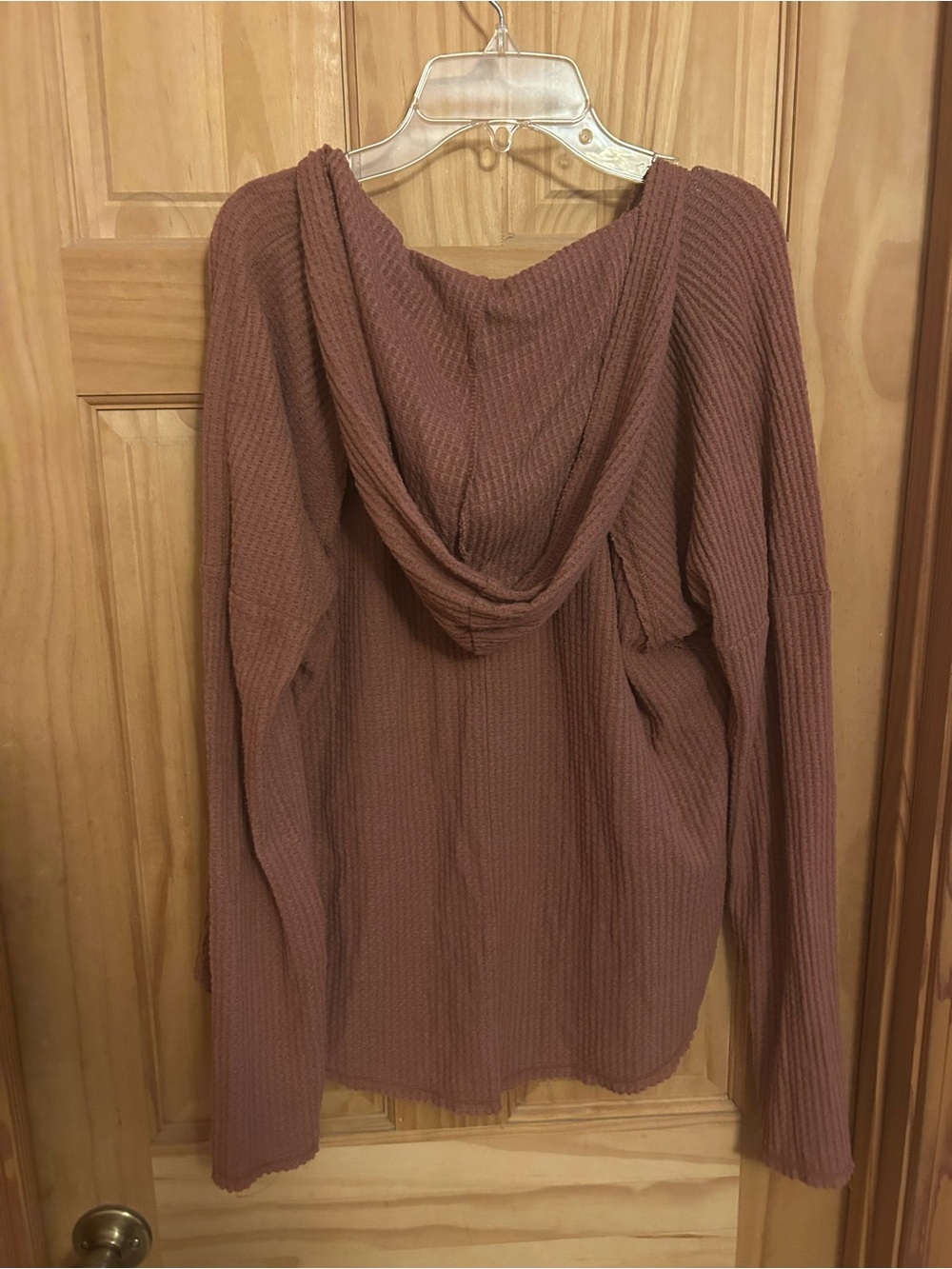 Wild fable women’s Cozy Waffle-Knit V-Neck Top - Dusty Rose - Picture 4 of 4